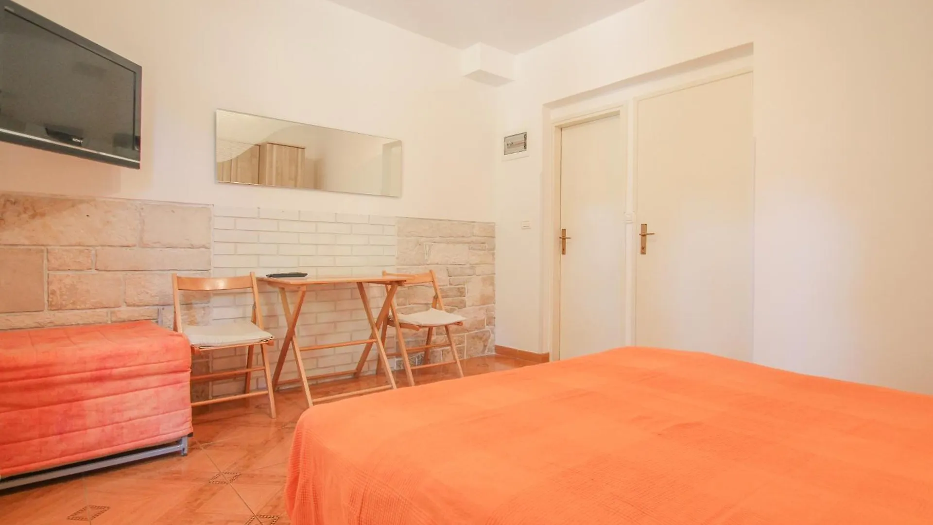 Viviana Damir A2 Apartman Novigrad Istria